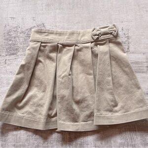 The Children’s Place pleated Khaki Skorts w/bow, 4T. 3 available- $6 ea or 3/$15